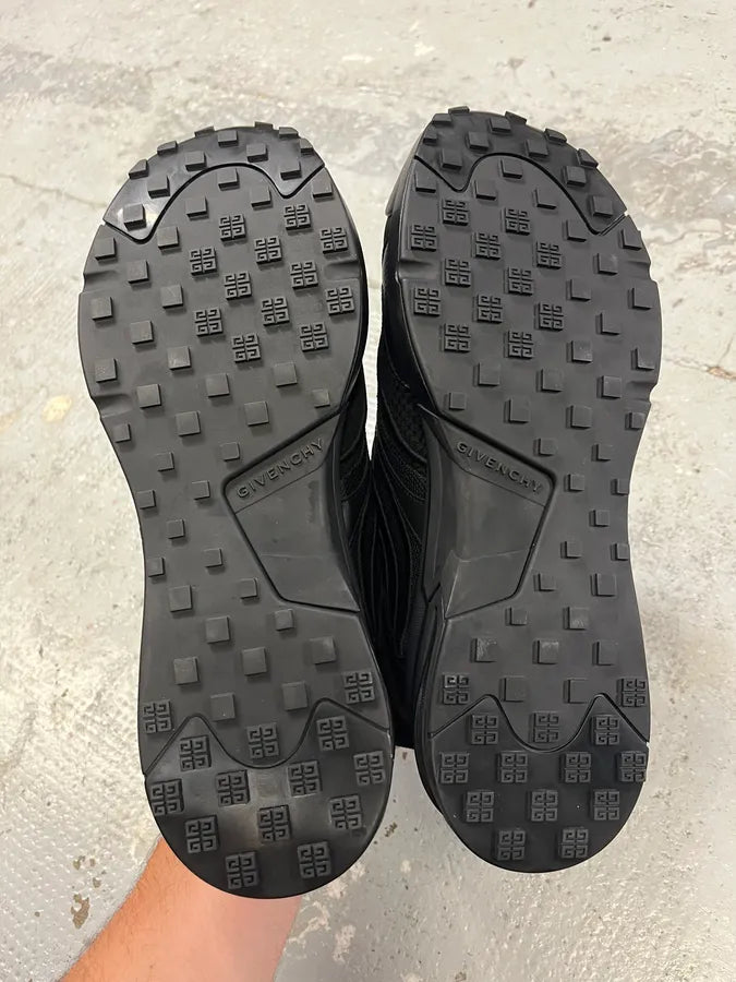 Givenchy Runners Black GIV 1 TR Sneakers (42eu/us8.5) AgyrAKV 7