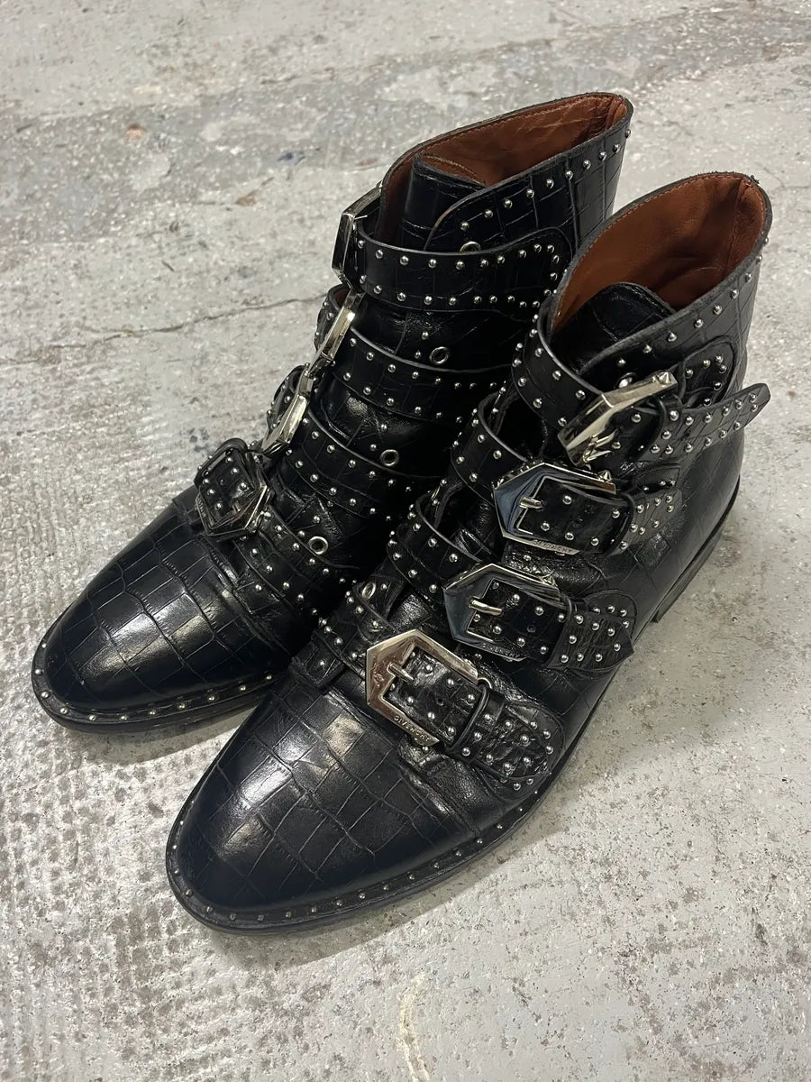 Givenchy Straps Studded Black Leather Boots LGYFUOJ 2