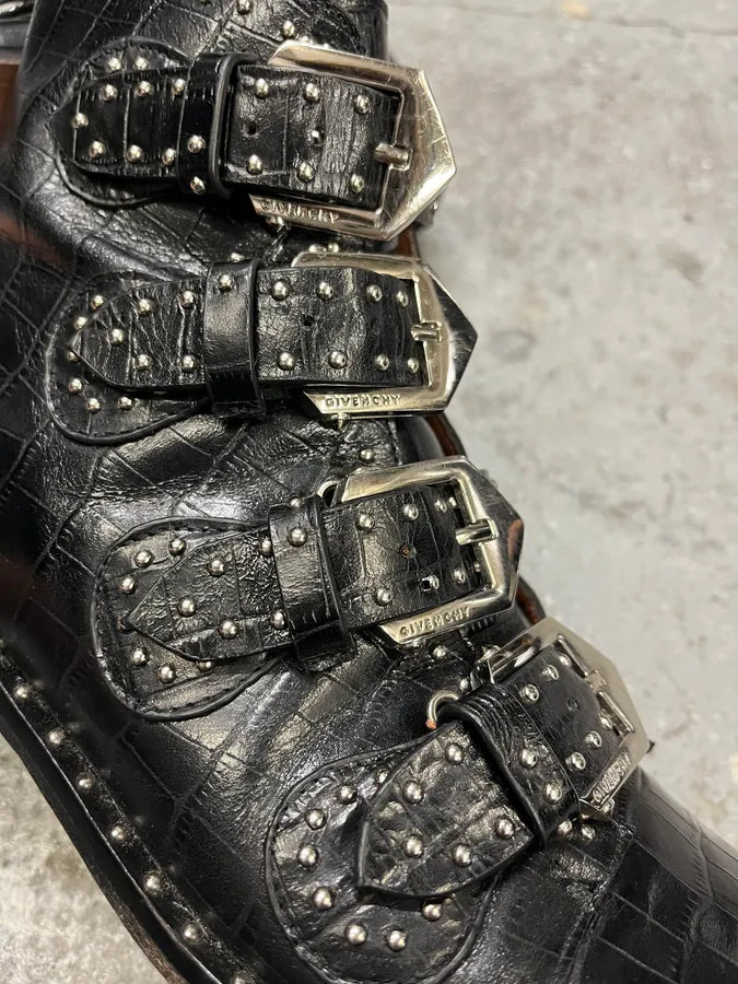 Givenchy Straps Studded Black Leather Boots LGYFUOJ 5