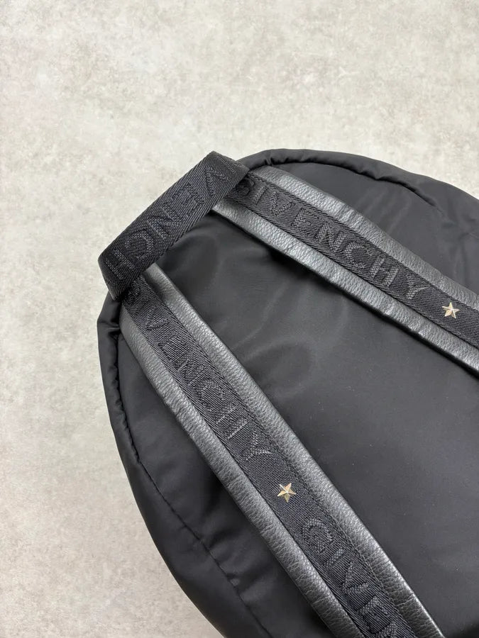 Givenchy Trompe L’Oeil Sample Backpack by Riccardo Tisci vSUfsCG 6