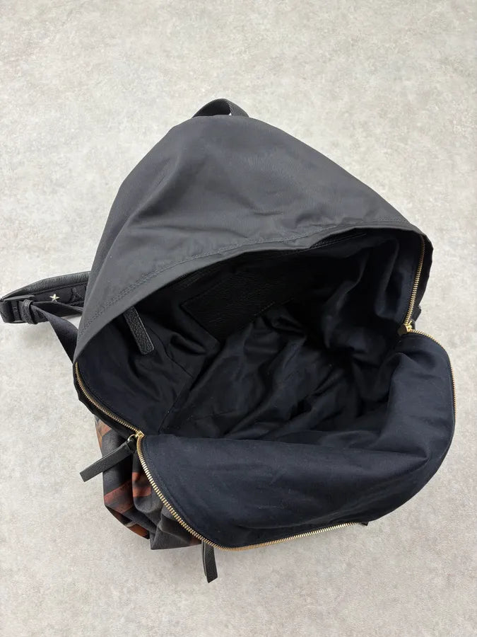 Givenchy Trompe L’Oeil Sample Backpack by Riccardo Tisci vSUfsCG 8