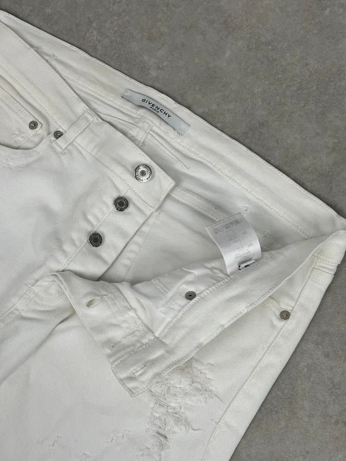 2010s Givenchy White Distressed Denim Jeans zpZacdZ 10