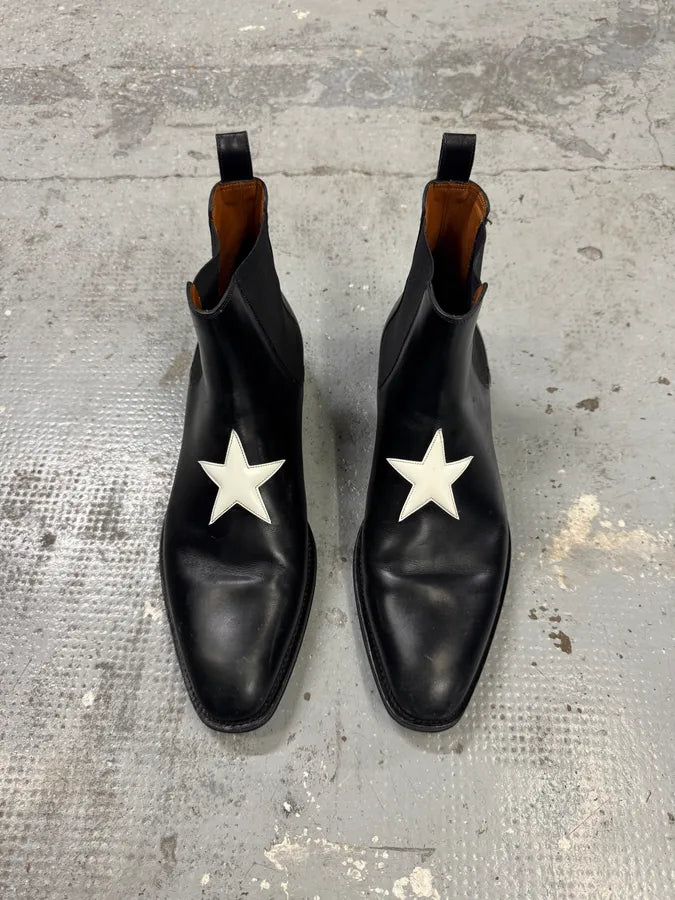 Givenchy White Star Black Leather Chelsea Boots by Riccardo Tisci KSxIhxR 1