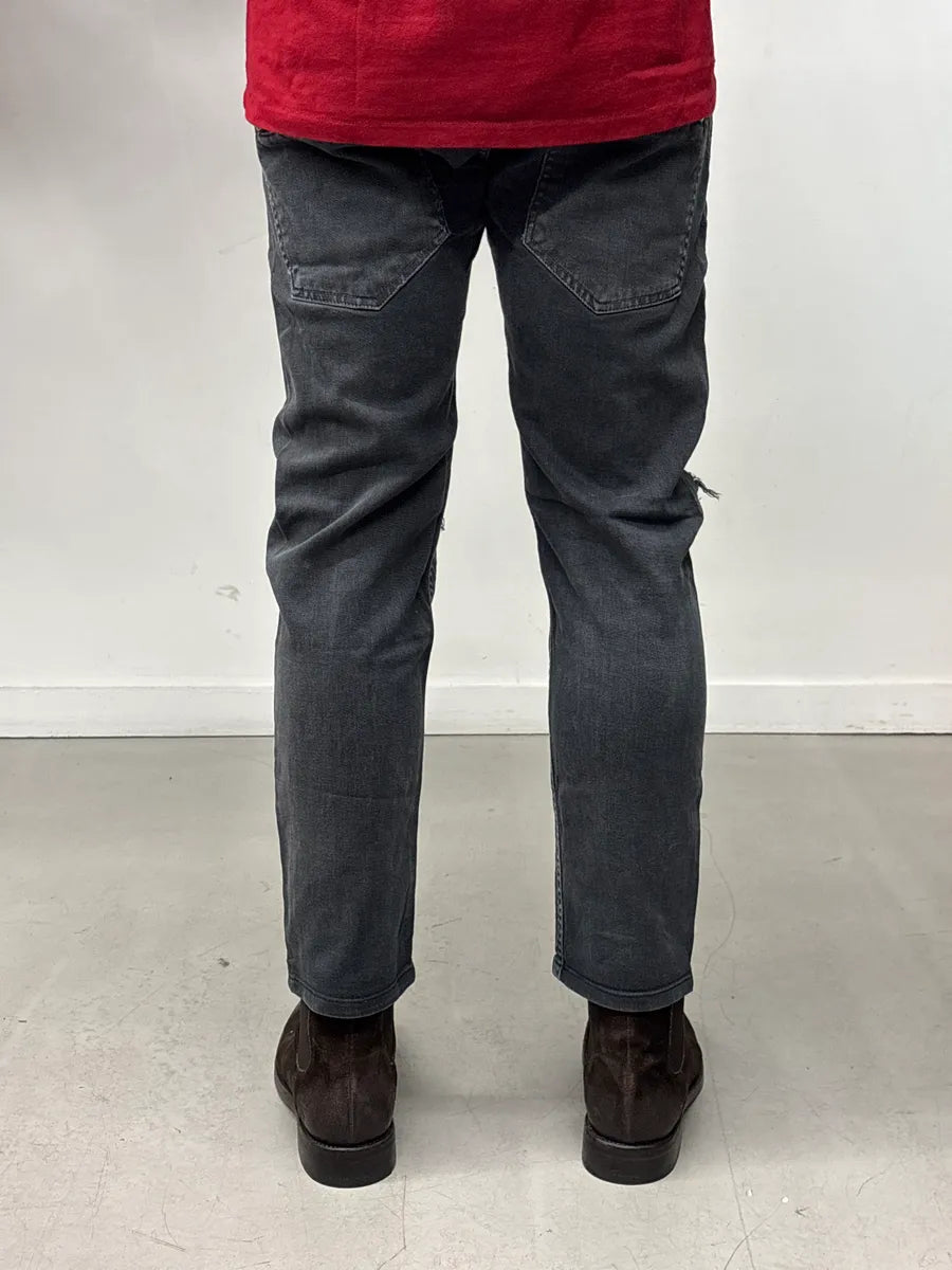 SS2012 Pierre Balmain Grey Denim Distressed Zip-Pocket Jeans gtxJKaVh 3