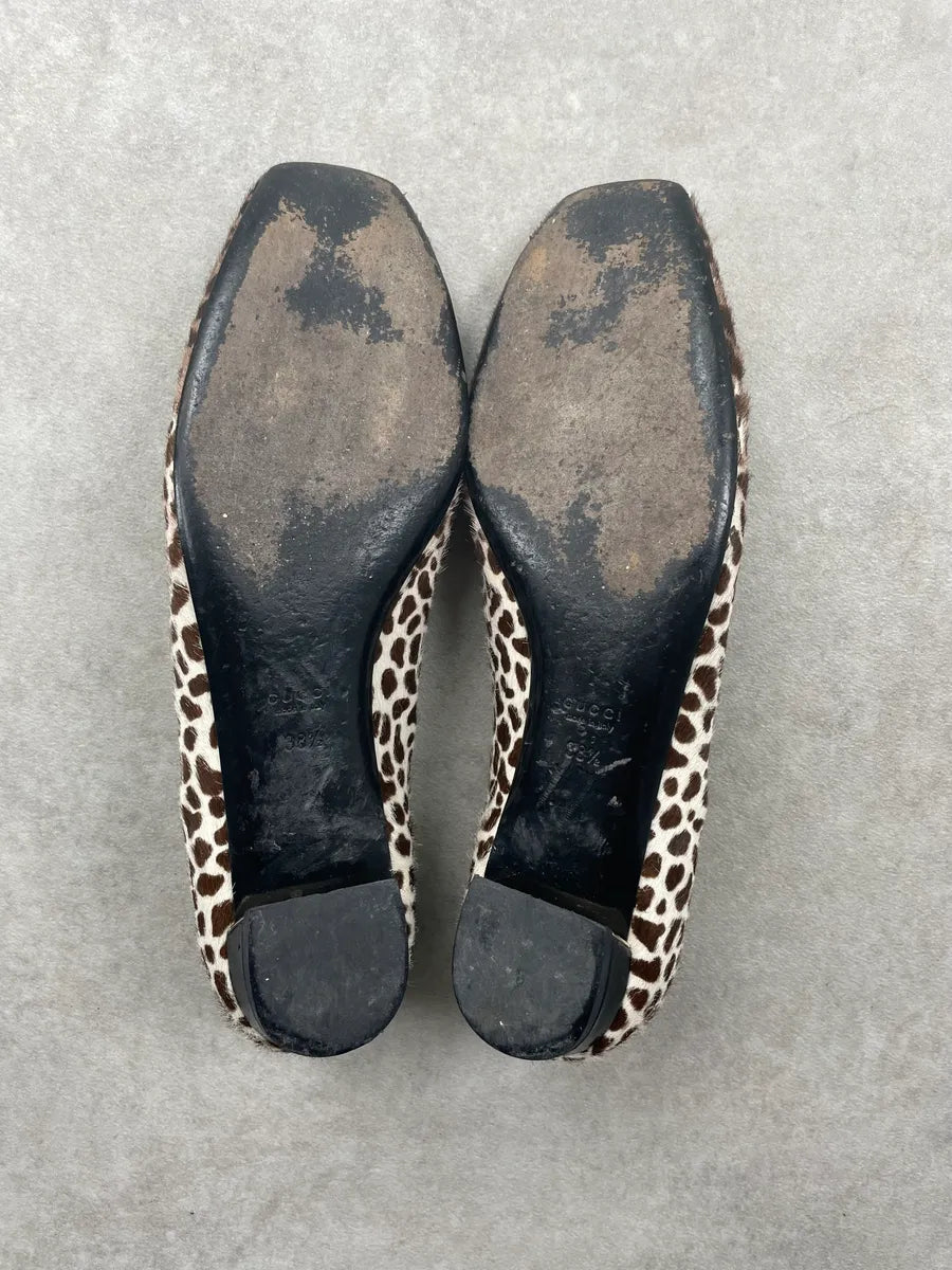 2000s Gucci Beige Leather Leopard Print Flats VbSZTPb 4