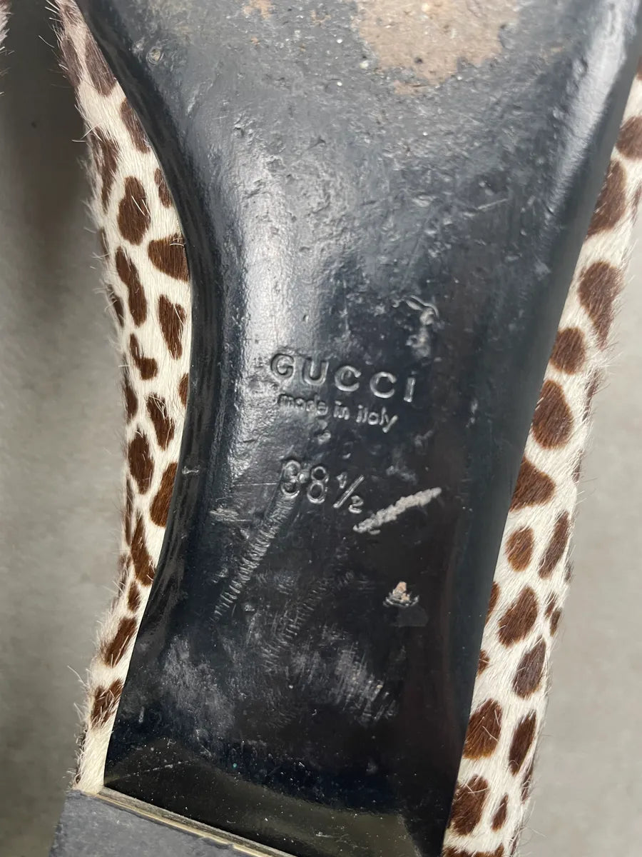 2000s Gucci Beige Leather Leopard Print Flats VbSZTPb 6