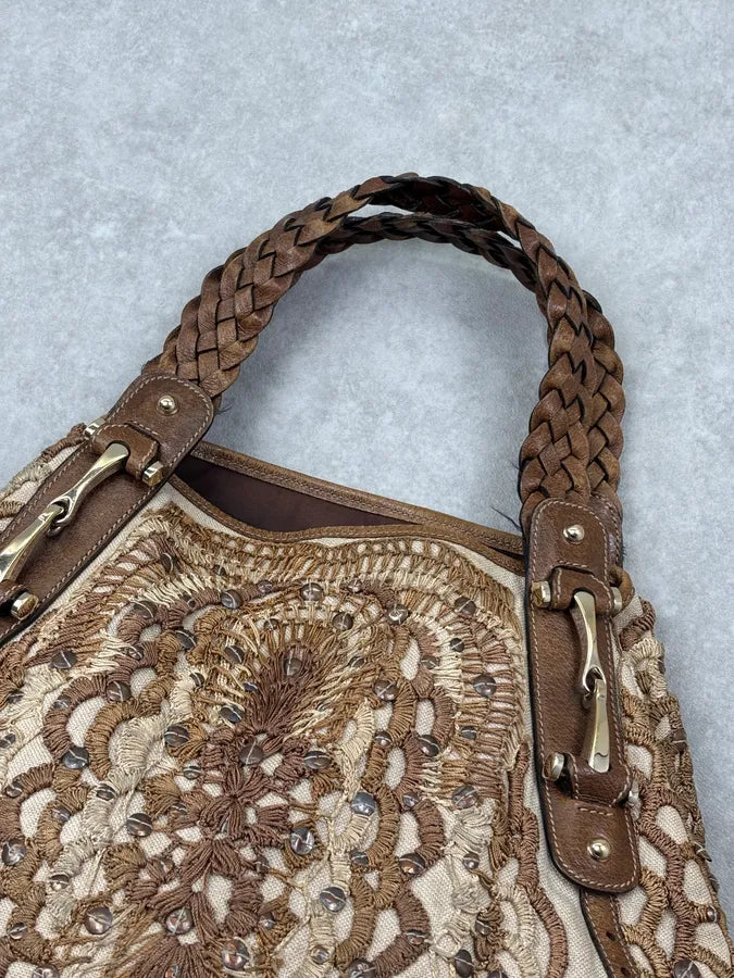 2000s Gucci Beige Leather Linen Embroidered Studded Handle Bag yFmgpEE 7