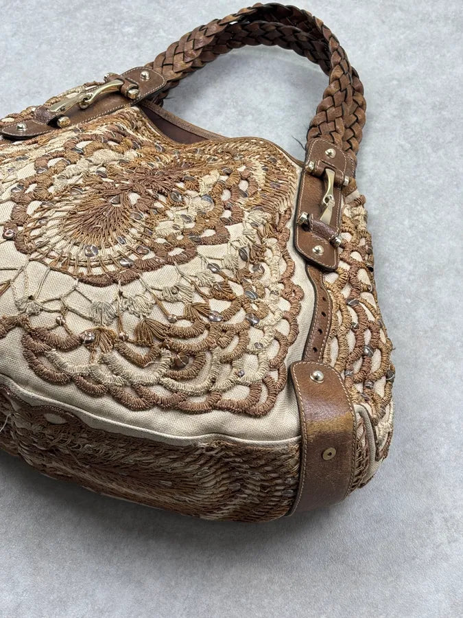 2000s Gucci Beige Leather Linen Embroidered Studded Handle Bag yFmgpEE 6