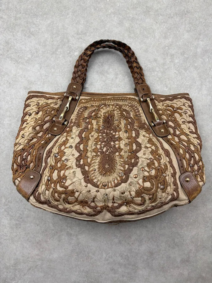 2000s Gucci Beige Leather Linen Embroidered Studded Handle Bag yFmgpEE 11