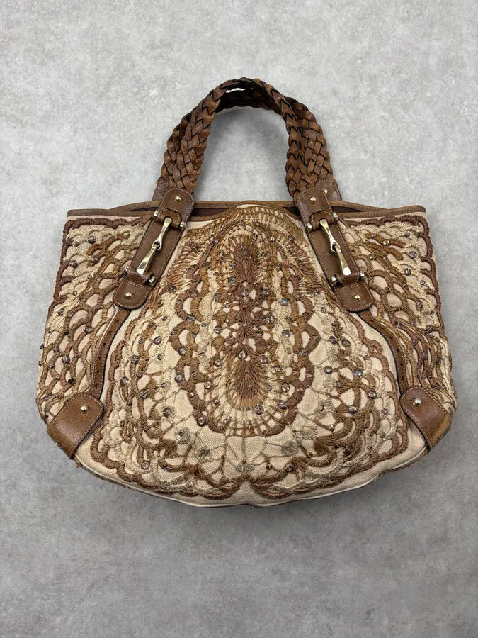 2000s Gucci Beige Leather Linen Embroidered Studded Handle Bag yFmgpEE 4