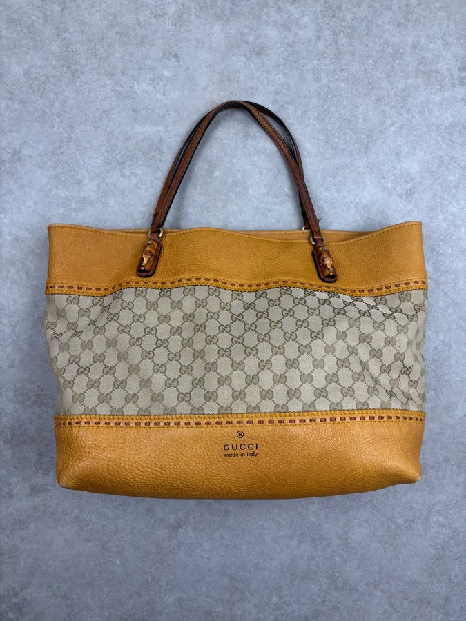 2000s Gucci Beige Mustard GG Laidback Crafy Canvas Leather Tote Bag zEkAQKd 4