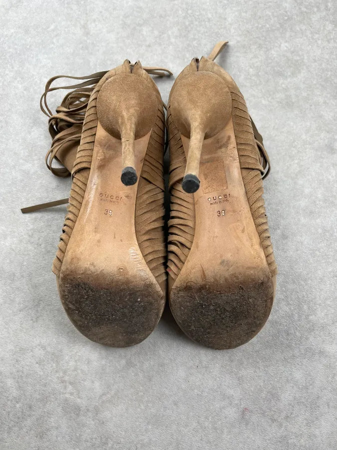AW2014 Gucci Beige Suede Fringe Heels by Frida Giannini FwGQhTb 6