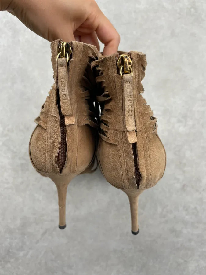 AW2014 Gucci Beige Suede Fringe Heels by Frida Giannini FwGQhTb 7