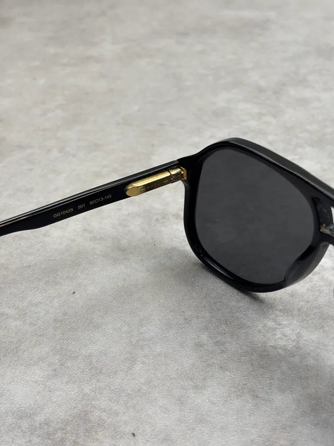 Gucci Black Acetate Aviator Sunglasses PxzYcKx 9
