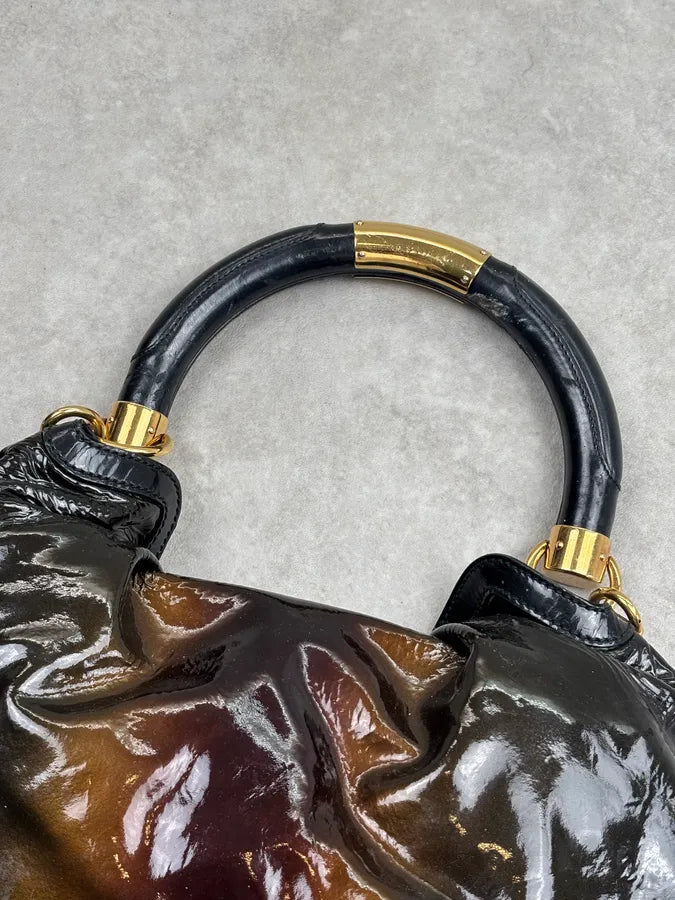 AW2008 Gucci Black & Burgundy Patent Leather Indy Shoulder Bag by Frida Giannini KvuwYpX 11