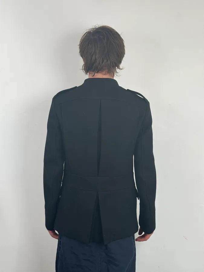 FW2003 Gucci Black Asymmetrical Buttoned Officer Classy Wool Jacket tygRzrN 2