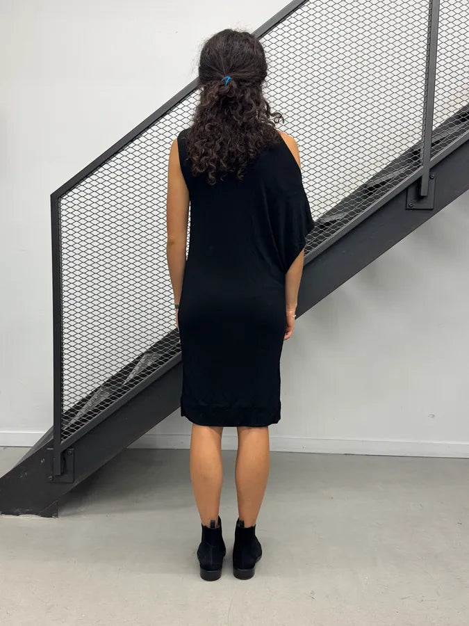 2000s Gucci Black Asymmetric Fuchsia Pink Lined Dress by Tom Ford PkivIEO 2