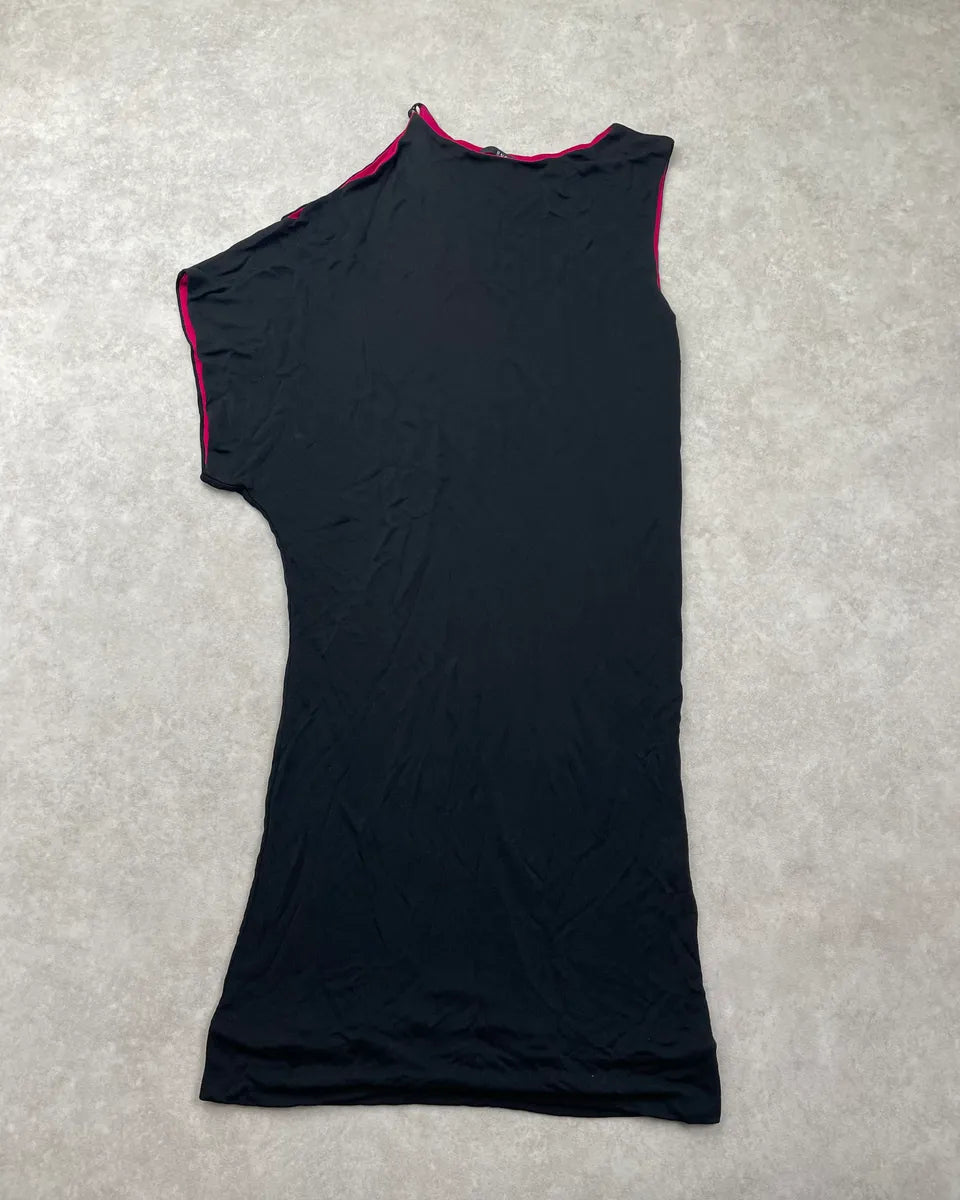 2000s Gucci Black Asymmetric Fuchsia Pink Lined Dress by Tom Ford PkivIEO 0