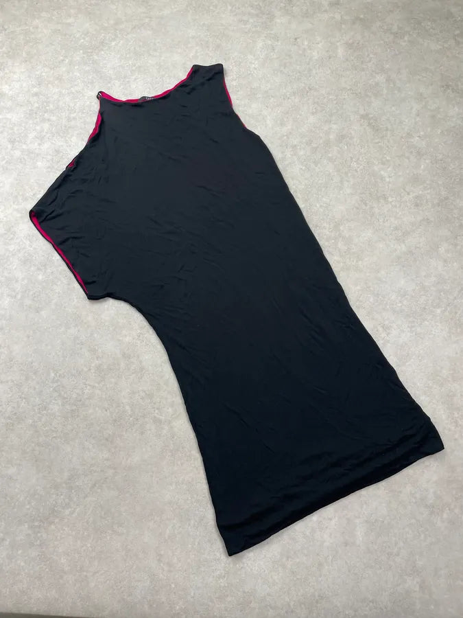 2000s Gucci Black Asymmetric Fuchsia Pink Lined Dress by Tom Ford PkivIEO 5
