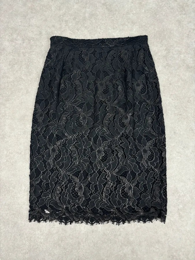 FW2013 Gucci Black Lace Scalloped Skirt by Frida Giannini YXcNFtV 7