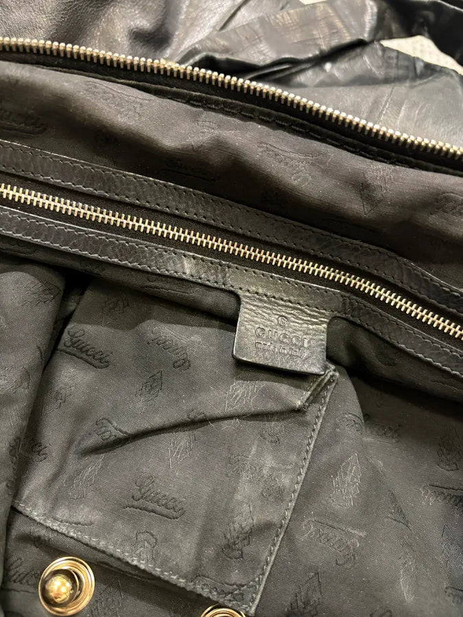 Gucci Black Leather Bamboo Handle Tassel Charm Shoulder Bag  HcaZVmX 5