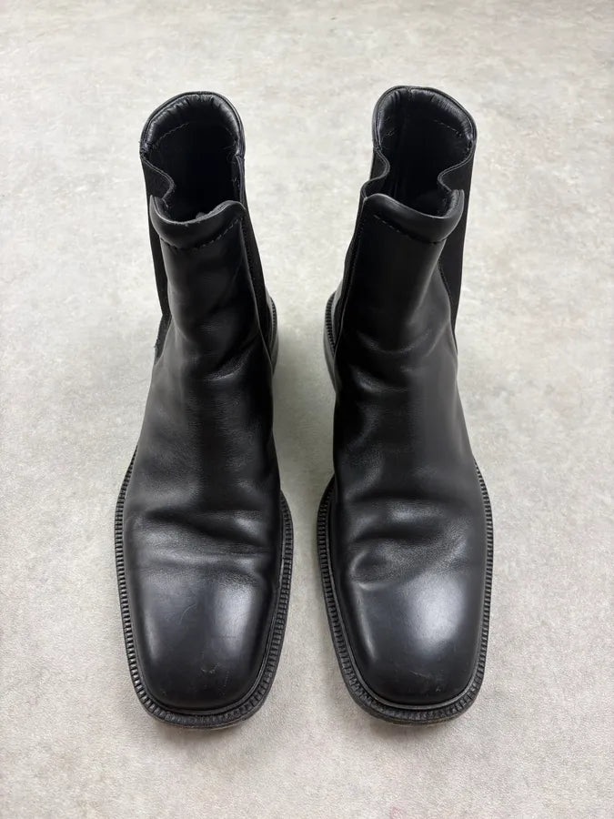 Gucci Black Leather Chelsea Boots onVZyvs 1