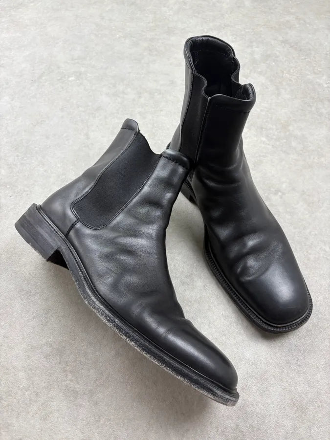Gucci Black Leather Chelsea Boots onVZyvs 4
