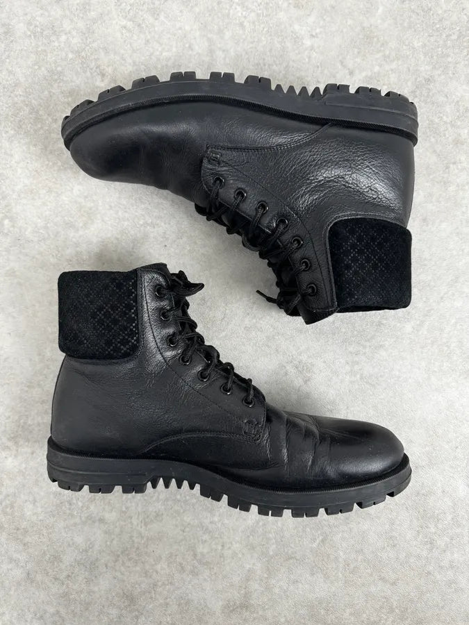 Gucci Black Leather Lace-Up Textured Cuff Boots LiFaGbk 1