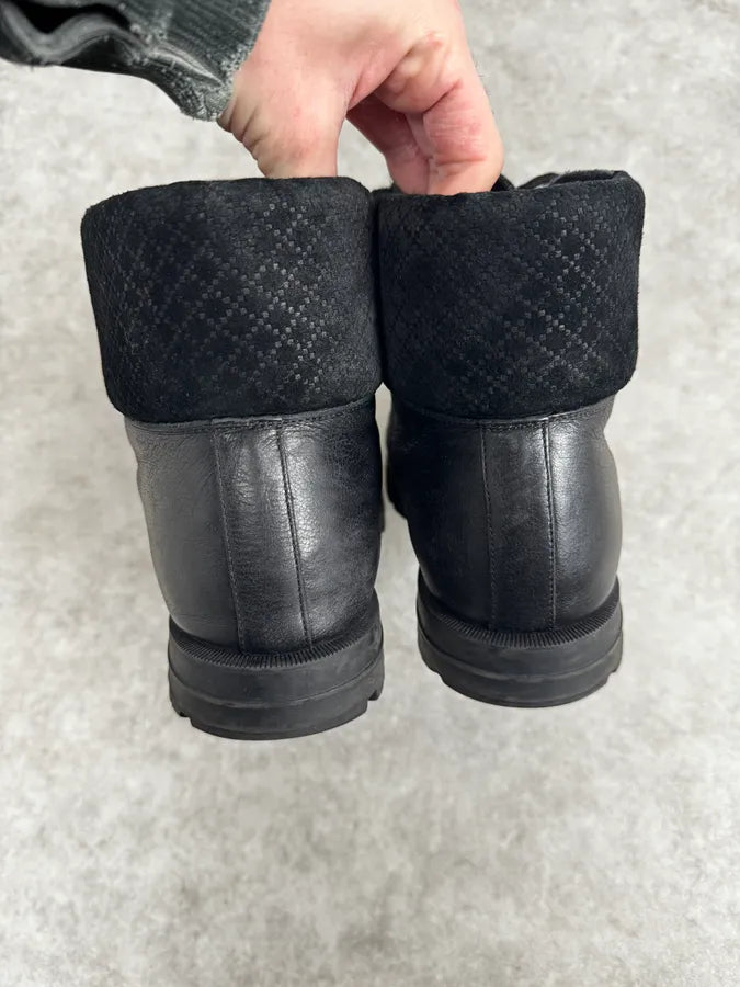 Gucci Black Leather Lace-Up Textured Cuff Boots LiFaGbk 5