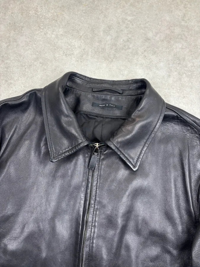 1990s Gucci Black Premium Leather Jacket by Tom Ford jgiHmBc 3