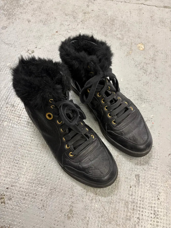 2010s Gucci Black Leather Fur Monogram Sneakers gsxDPLY 3