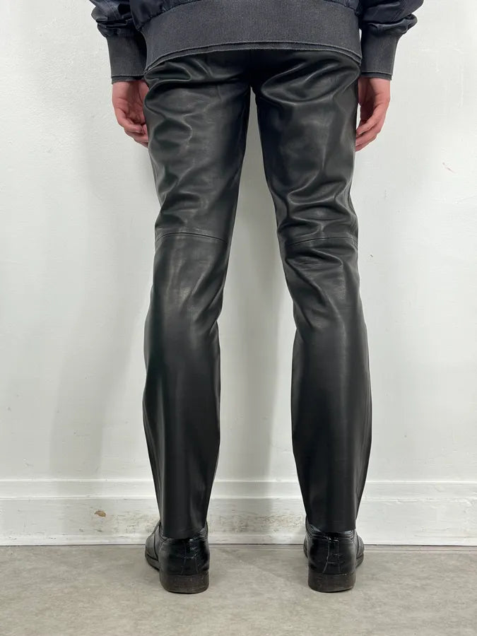 2000s Gucci Black Minimalist Leather Slim Pants by Tom Ford yAmIhWh 3