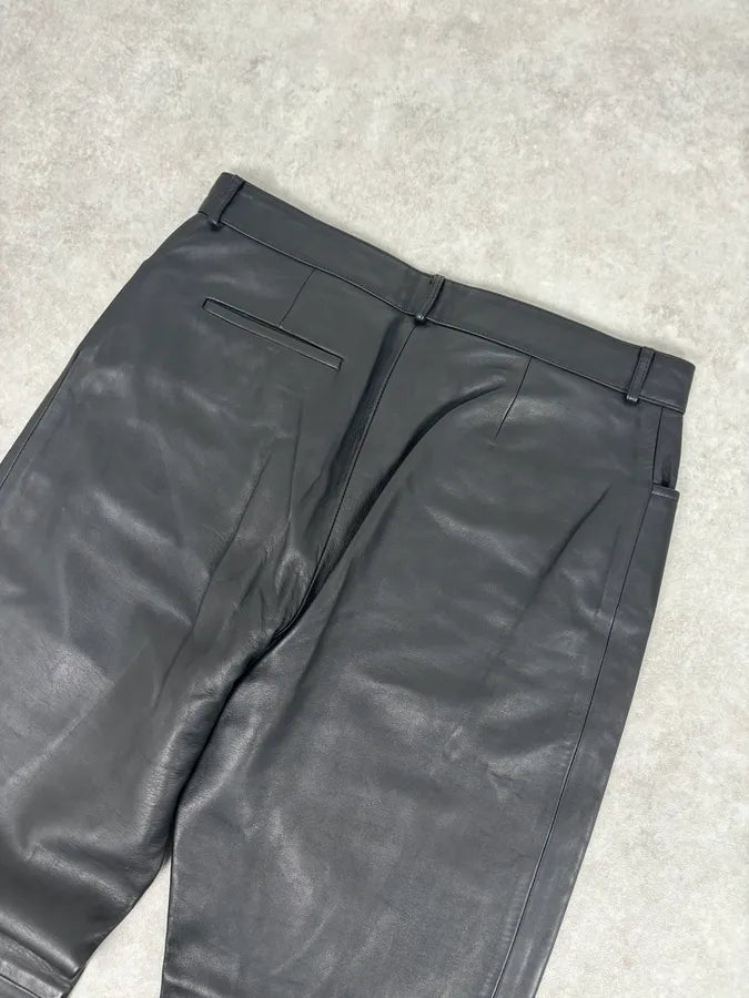 2000s Gucci Black Minimalist Leather Slim Pants by Tom Ford yAmIhWh 6