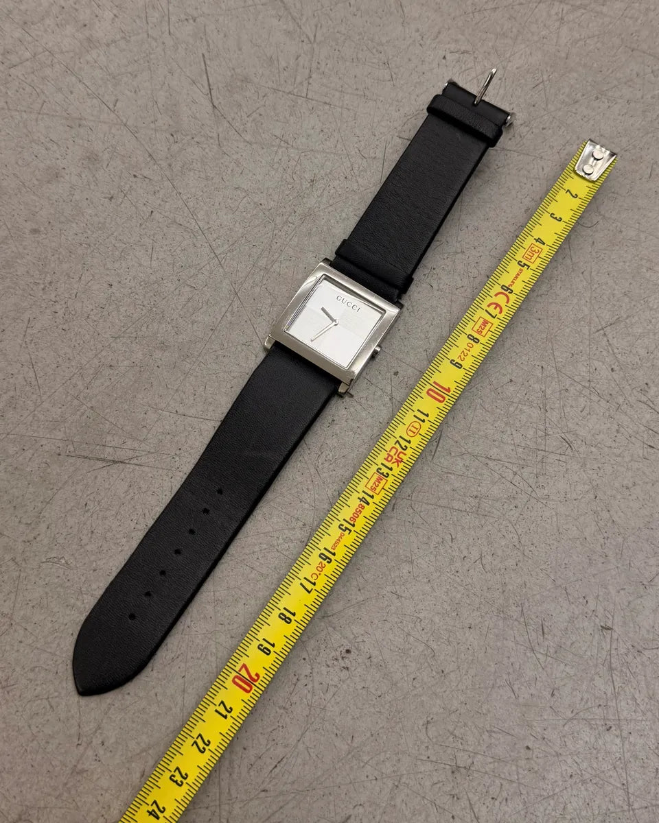 Gucci Black Leather Rectangle Dial Watch AHGLhUL 10