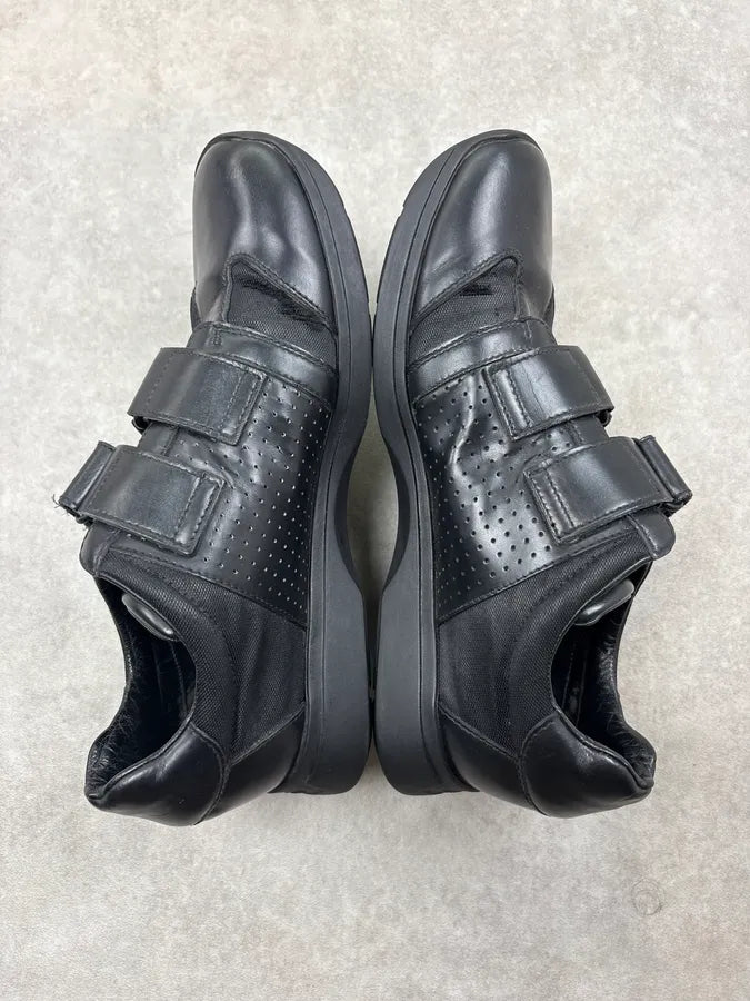Gucci Black Leather Velcro Strap Sneakers XeogmEy 3