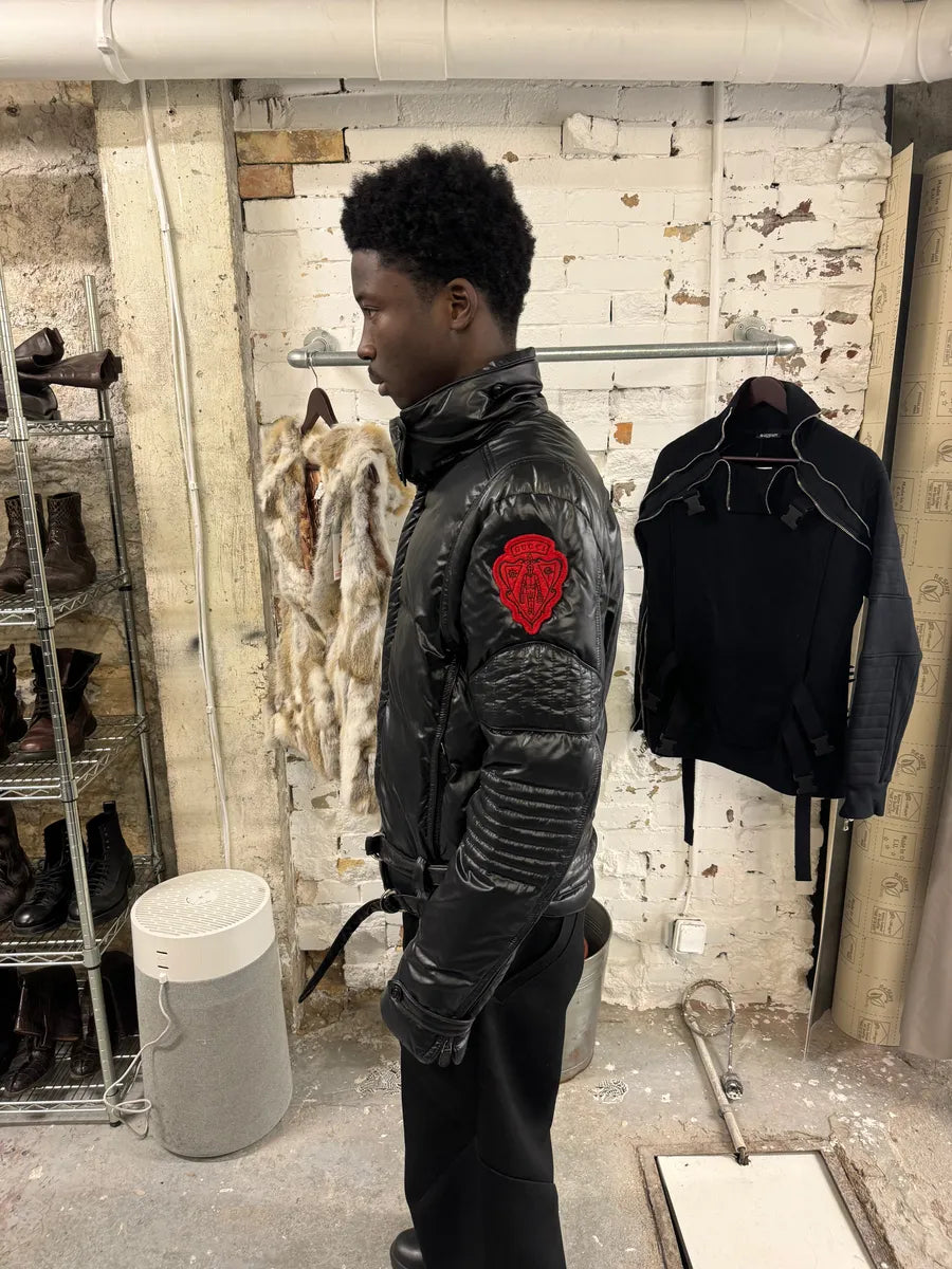 Gucci Black Patch Puffer Belted Jacket lZBSLHk 2