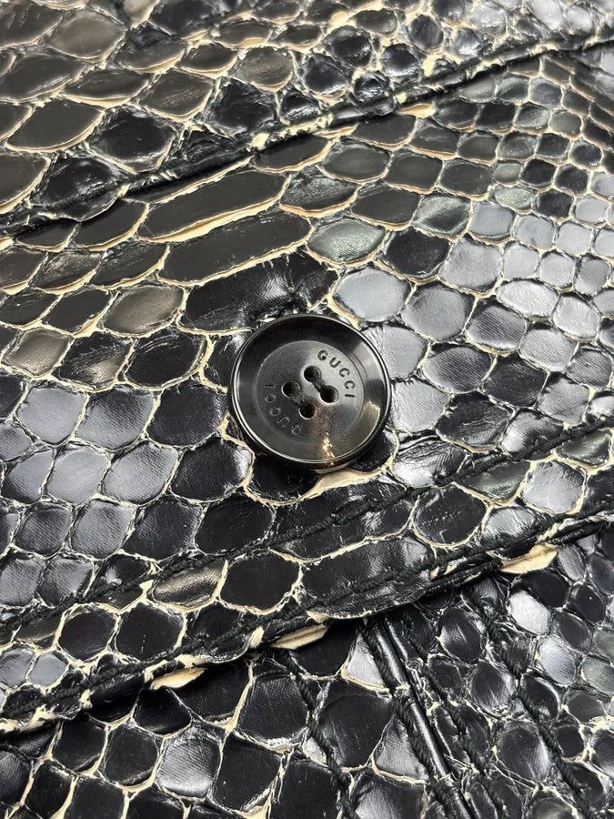 SS2009 Gucci Black Python Leather Madonna Jacket by Frida Giannini tAIueZO 10