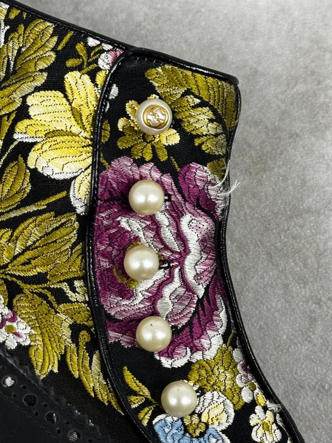 Gucci Black Embroidered Flowers Brogue Boots rLEMSuS 6