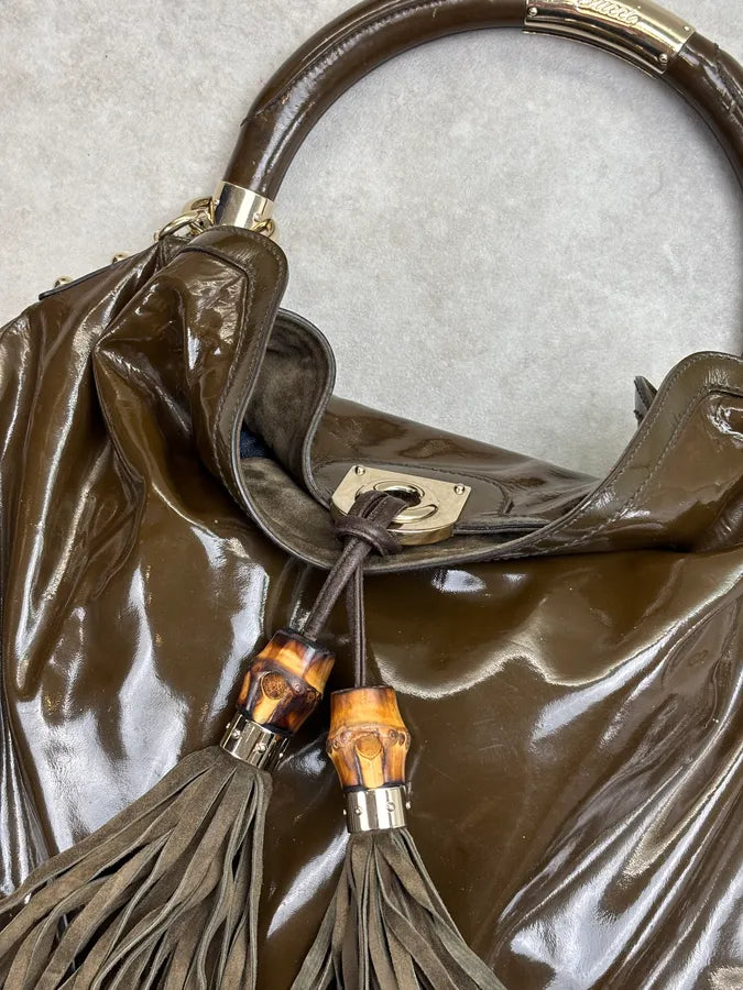 2000s Gucci Brown Patent Leather Fringe Indy Shoulder Bag by Frida Giannini ZlVpAVq 4