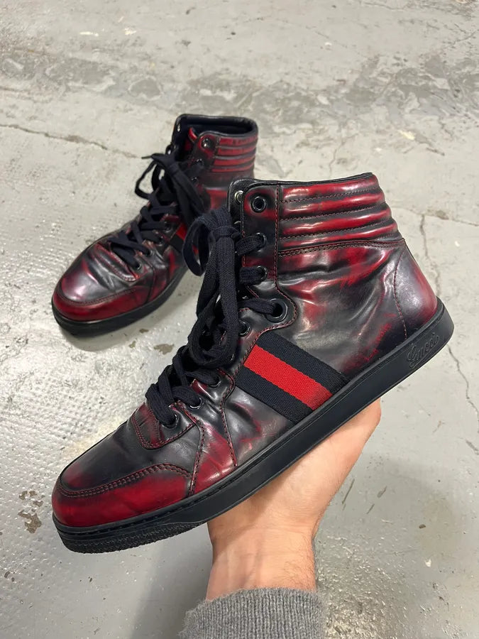 Gucci Eroded Red & Black Signature Shoes VJVTLUN 0