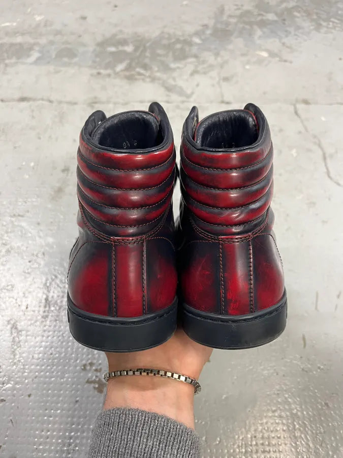 Gucci Eroded Red & Black Signature Shoes VJVTLUN 5