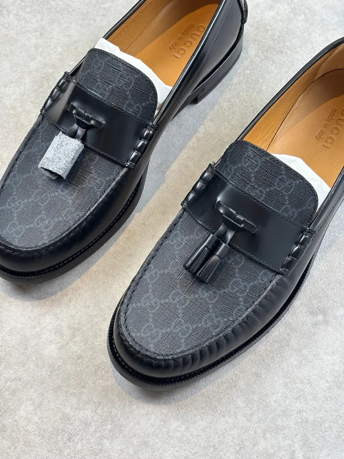Gucci GG Supreme Tassel Leather Loafers Black PJVfHcj 5