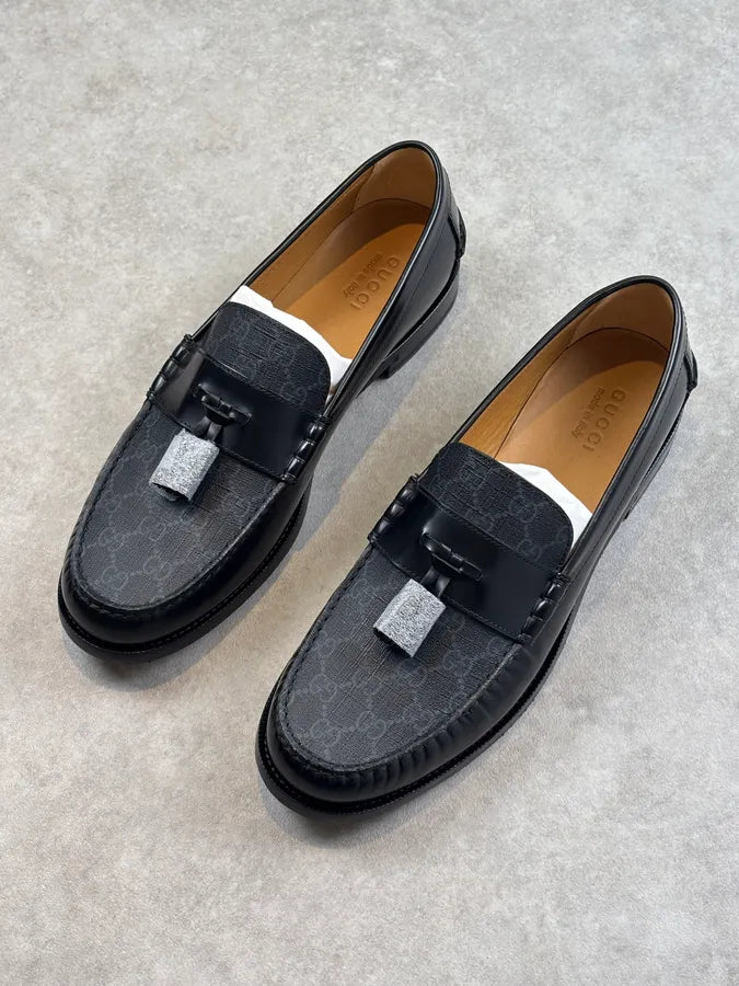 Gucci GG Supreme Tassel Leather Loafers Black PJVfHcj 4