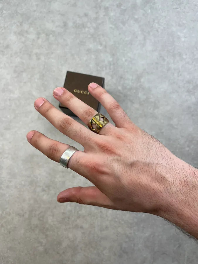 Gucci Gold Brass Textured Ring mJRifIB 0