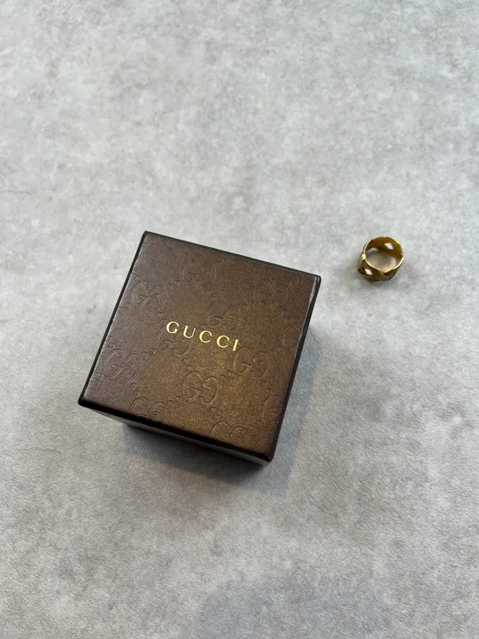 Gucci Gold Brass Textured Ring mJRifIB 3