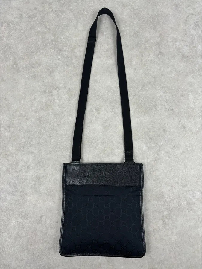 SS2003 Gucci Black Canvas Monogram Crossbody Bag XiJuHbI 3