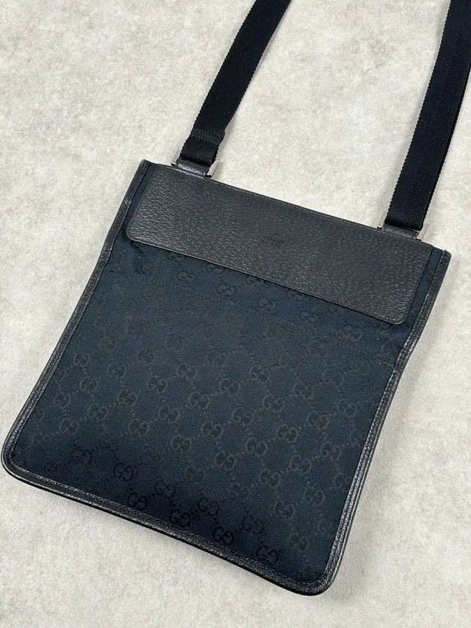 SS2003 Gucci Black Canvas Monogram Crossbody Bag XiJuHbI 7