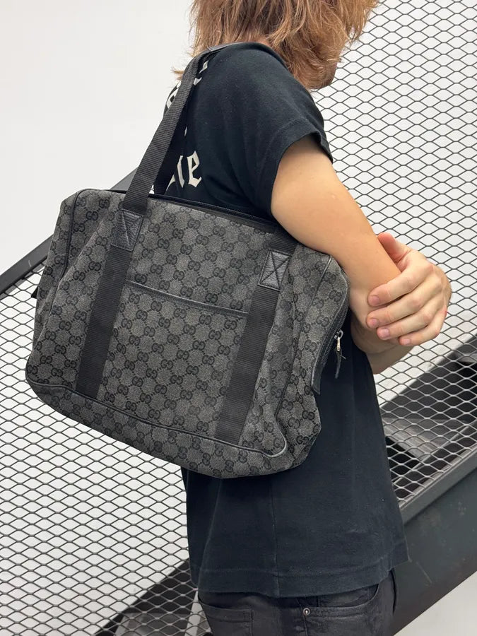 2000s Gucci Grey Monogram Canvas Handle Bag RUjZpig 3