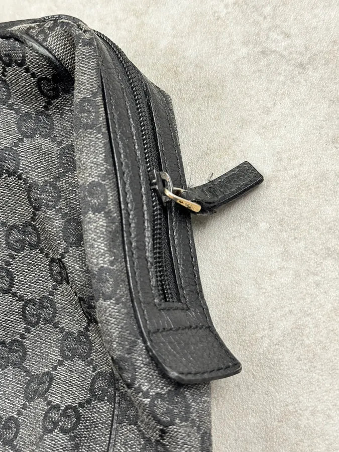 2000s Gucci Grey Monogram Canvas Handle Bag RUjZpig 8