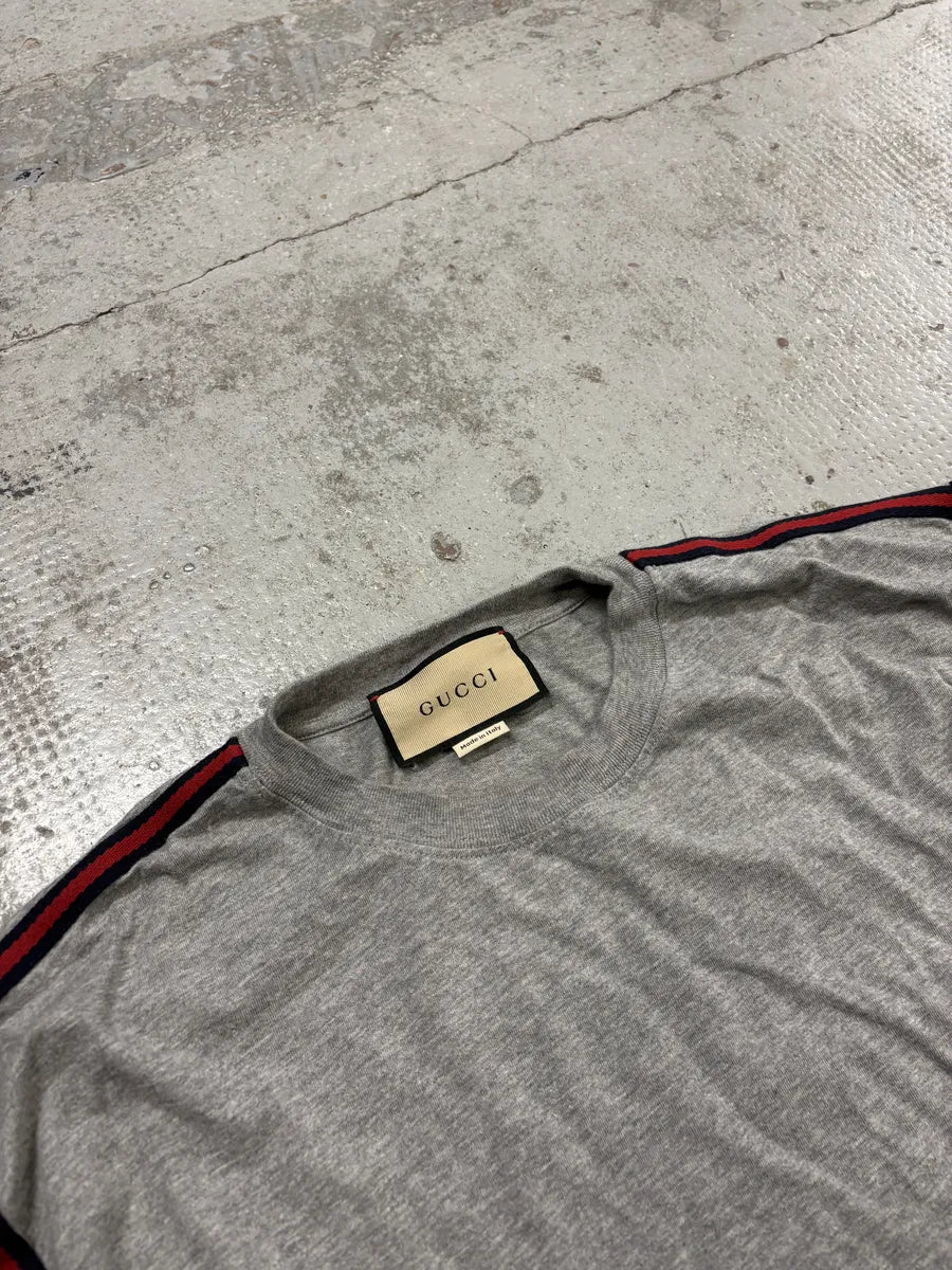 Gucci Grey Signature Cozy T-Shirt ATKgsux 7